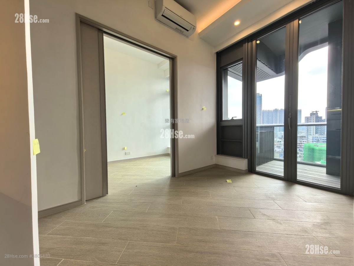 晓柏峰 租盘 2 房 , 1 浴室 363 平方尺