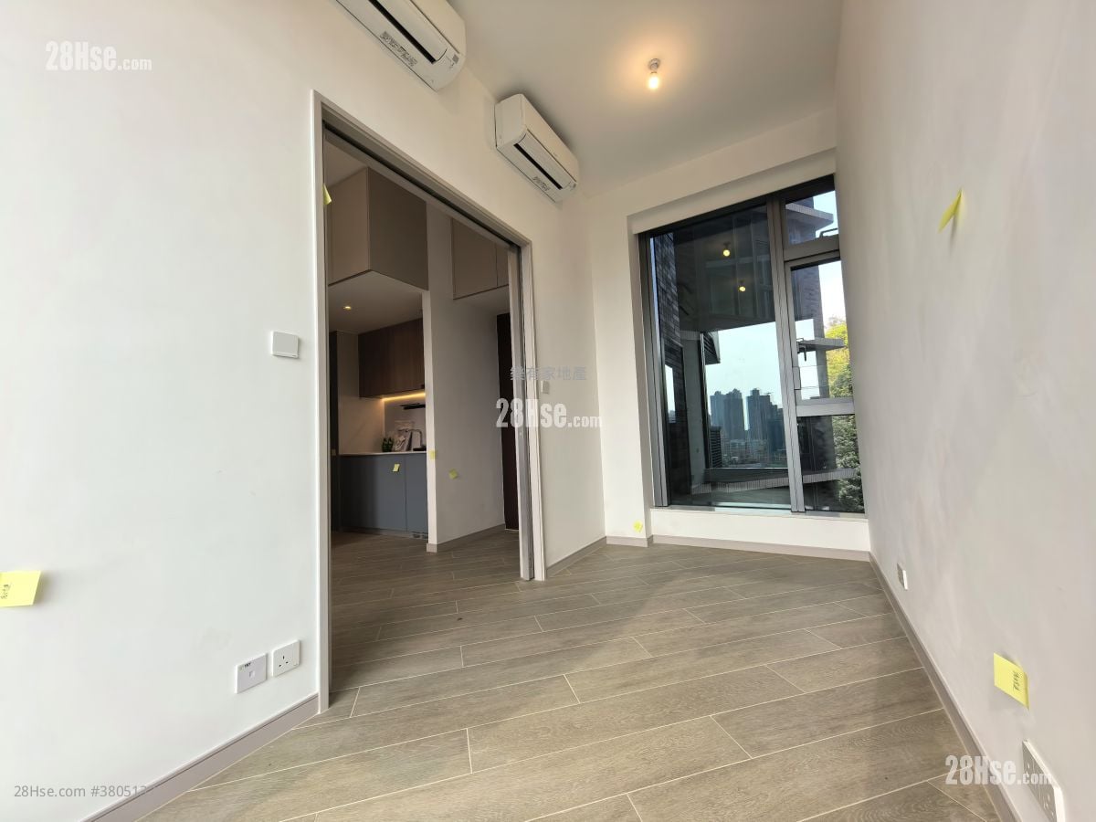 晓柏峰 租盘 2 房 , 1 浴室 363 平方尺