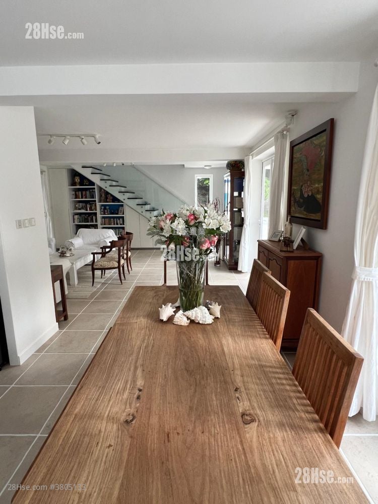 村屋 售盘 3 房 , 3 浴室