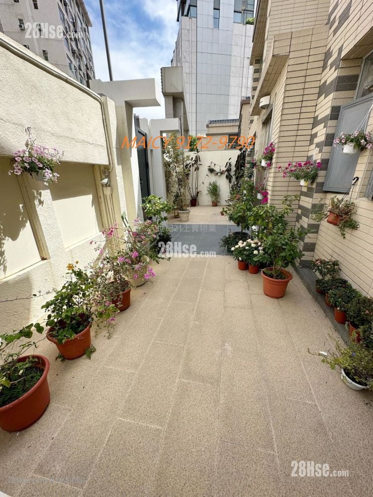 The Arcadia Sell 3 Bedrooms , 3 Bathrooms 1,244 ft²