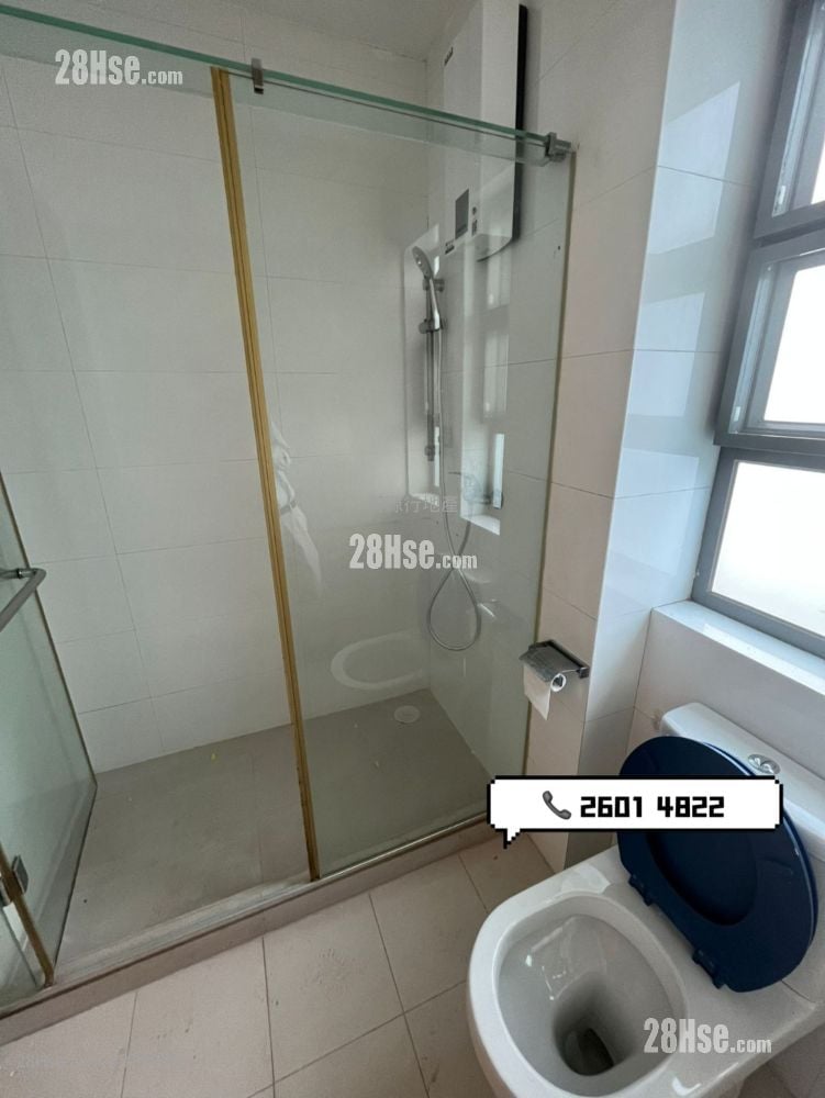 村屋 租盘 3 房 , 2 浴室 700 平方尺