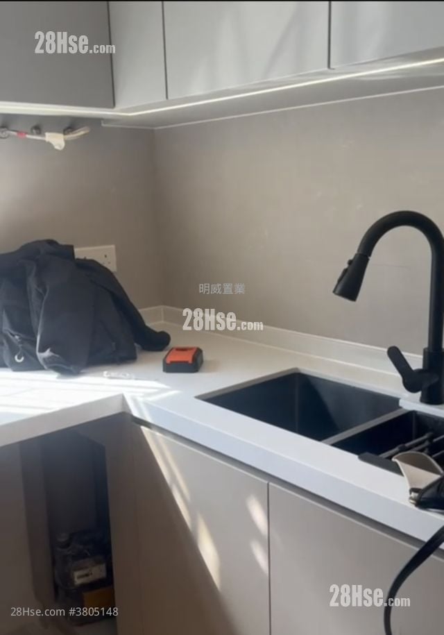 Winner Building Sell 2 Bedrooms , 1 Bathroom 334 ft²