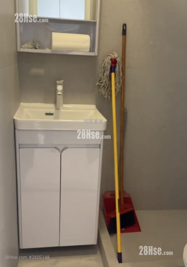 Winner Building Sell 2 Bedrooms , 1 Bathroom 334 ft²