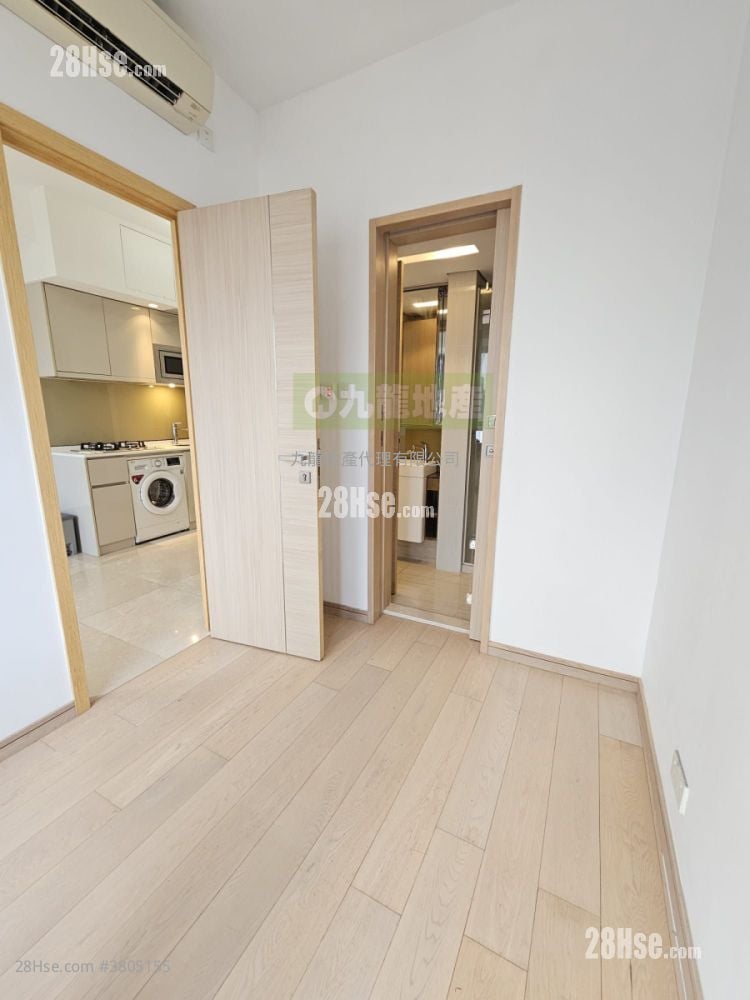 晓尚 租盘 1 房 , 1 浴室 267 平方尺