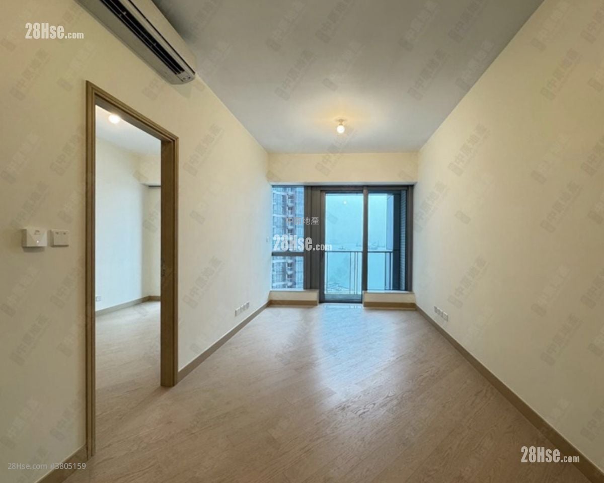 维港滙 售盘 3 房 790 平方尺