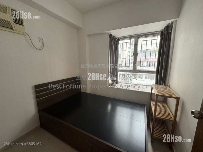 Shun On Building Rental 2 Bedrooms , 1 Bathroom 356 ft²