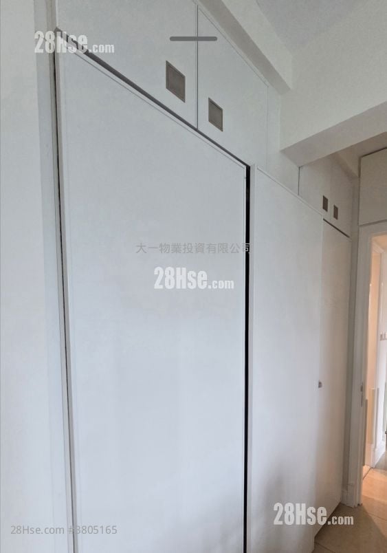 名城 租盘 4 房 , 2 浴室 842 平方尺