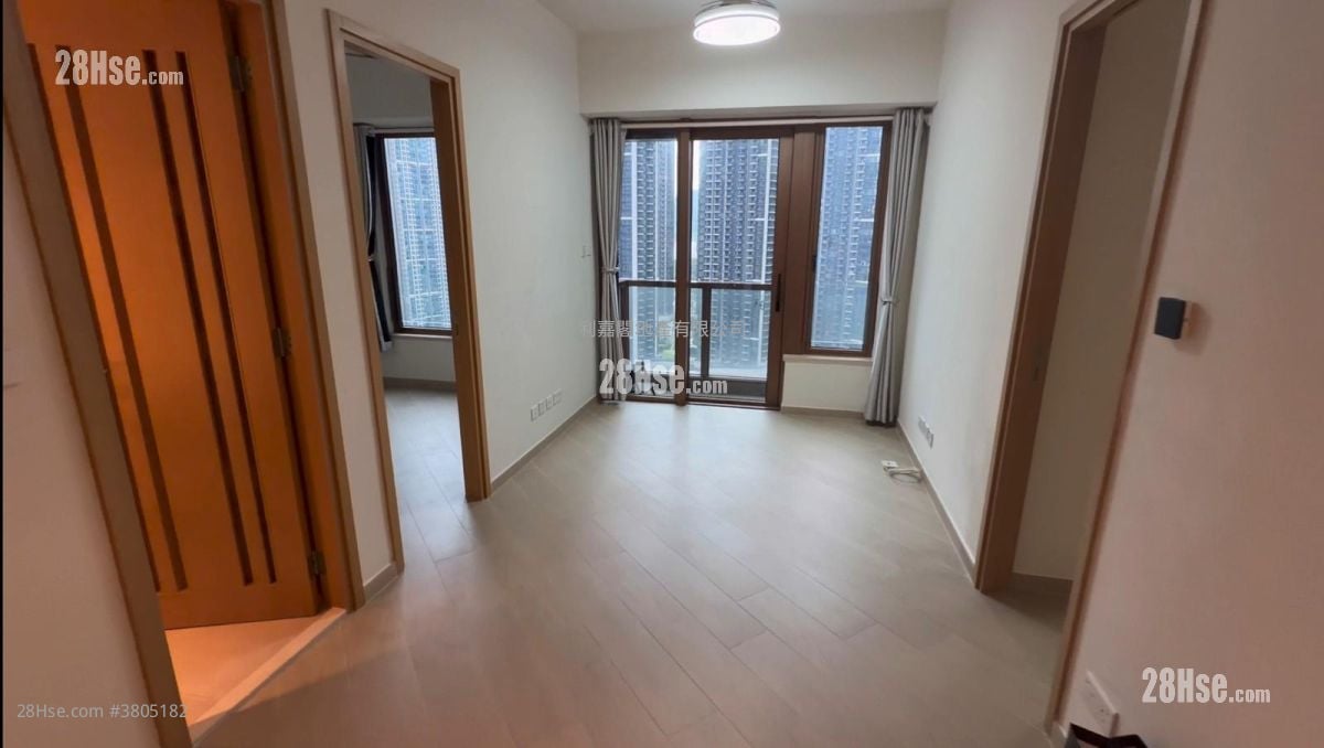 LP10 租盘 2 房 , 2 浴室 554 平方尺