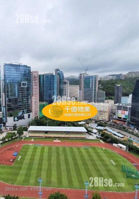 Hang Chun Court Sell 3 Bedrooms 559 ft²