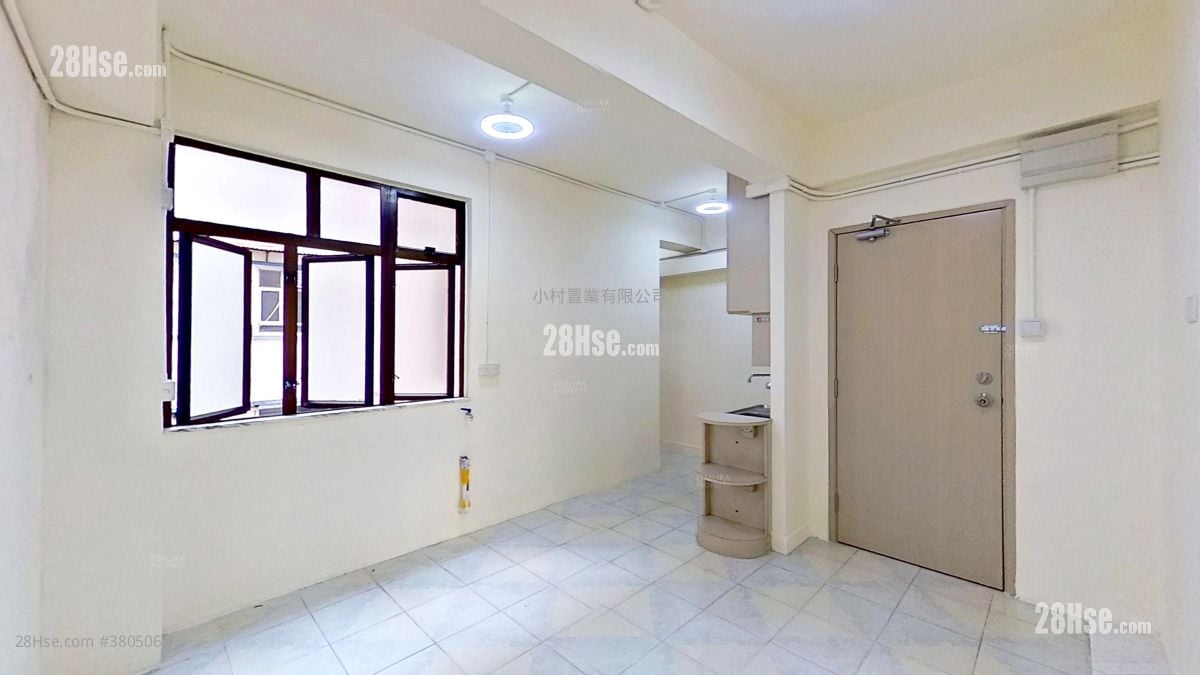 厅: 水街45-47号 租盘 3 房 , 1 浴室 351 平方尺