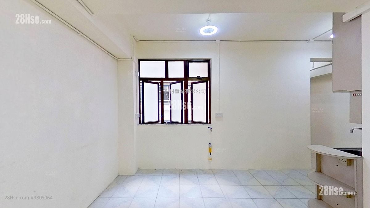 厅: 水街45-47号 租盘 3 房 , 1 浴室 351 平方尺