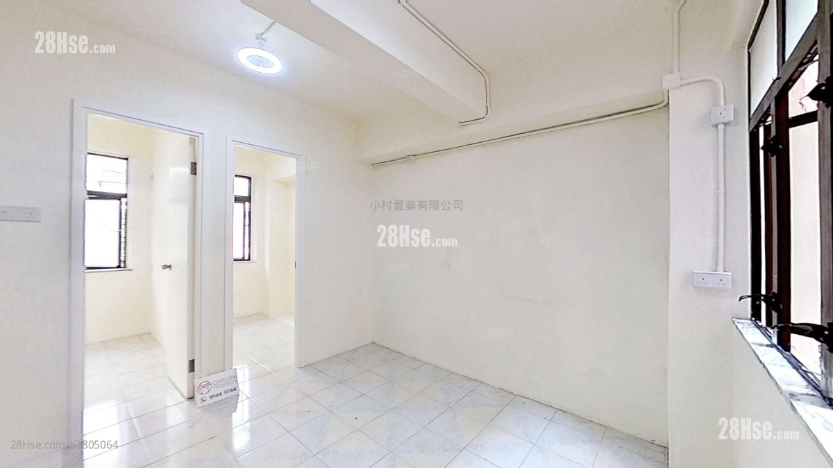 厅: 水街45-47号 租盘 3 房 , 1 浴室 351 平方尺