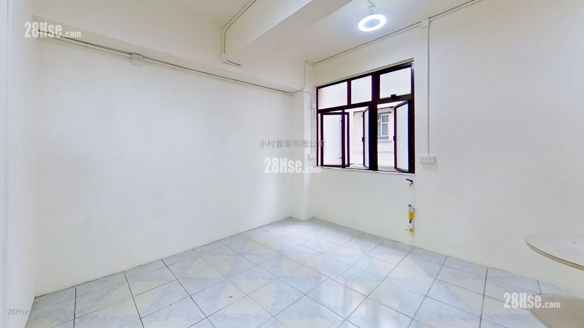 厅: 水街45-47号 租盘 3 房 , 1 浴室 351 平方尺