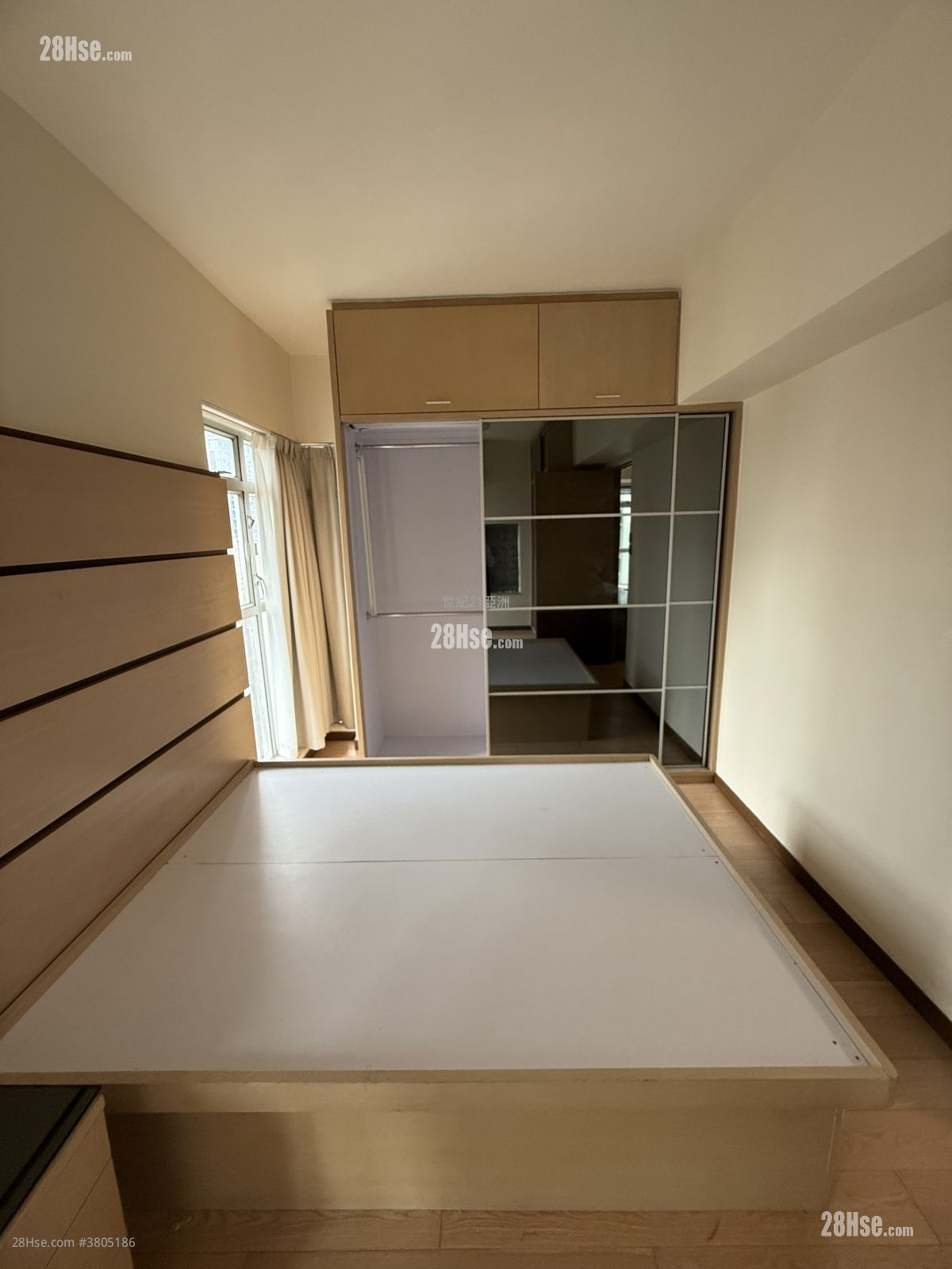 Manrich Court Sell 1 Bedroom , 1 Bathroom 397 ft²