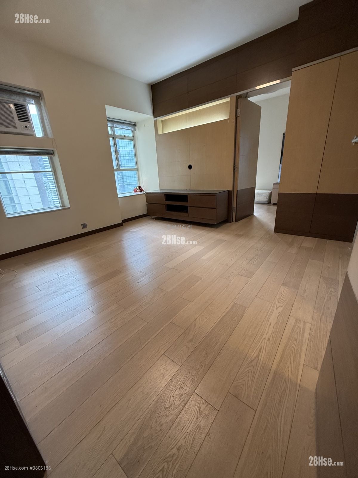 Manrich Court Sell 1 Bedroom , 1 Bathroom 397 ft²