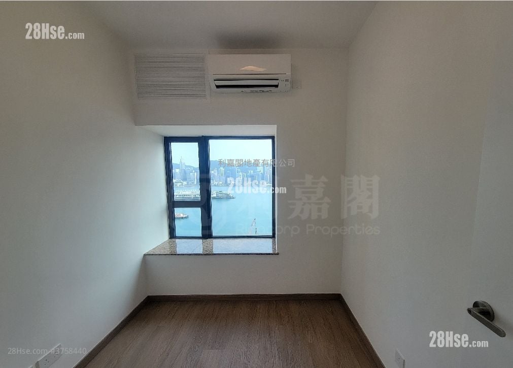 凯旋门 售盘 3 房 , 3 浴室 846 平方尺