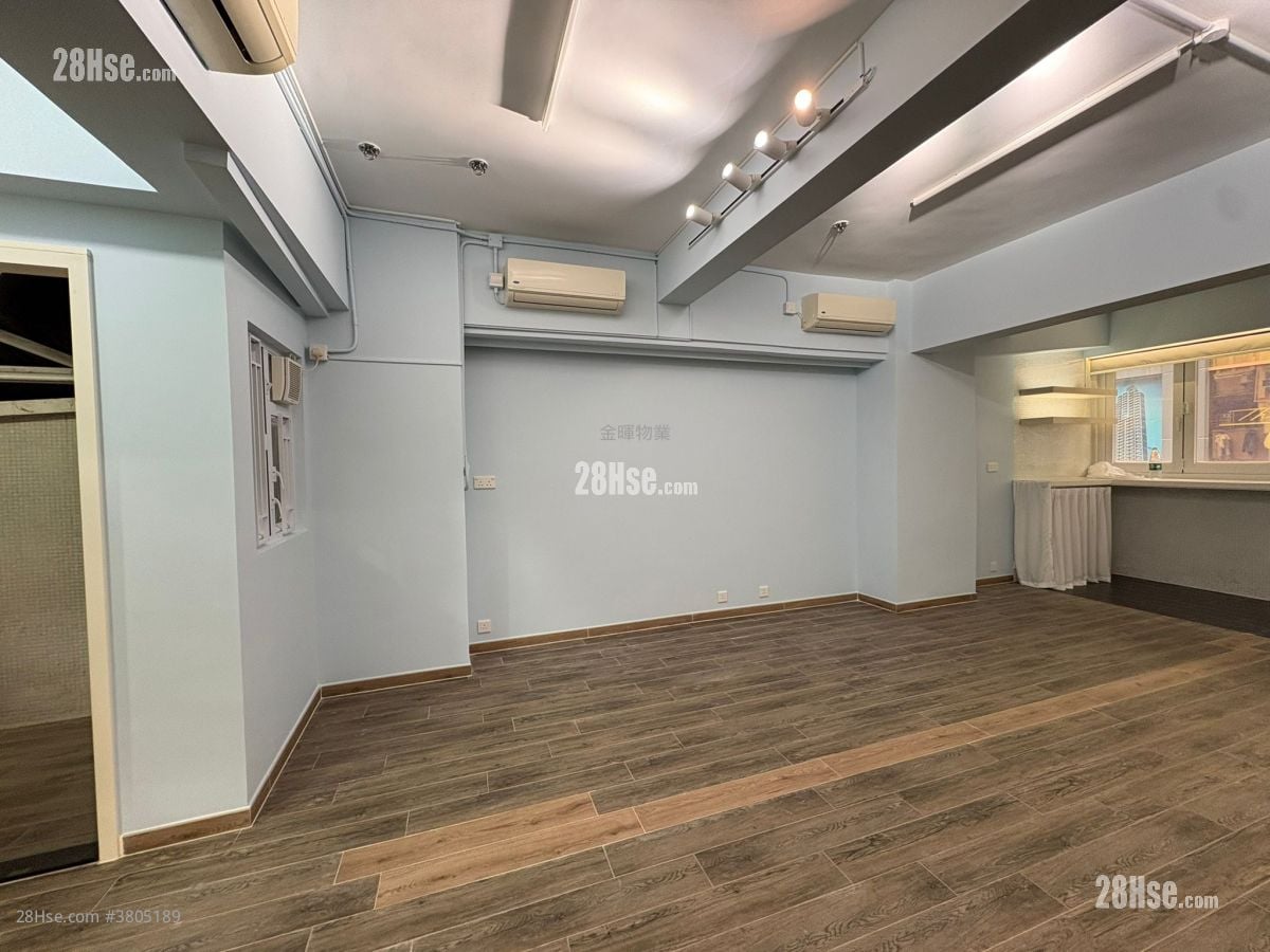 Queens Road West 售盘 开放式间隔 , 1 浴室 460 平方尺