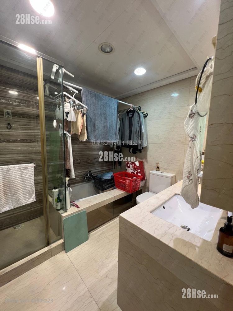 溱岸8号 售盘 3 房 1,262 平方尺