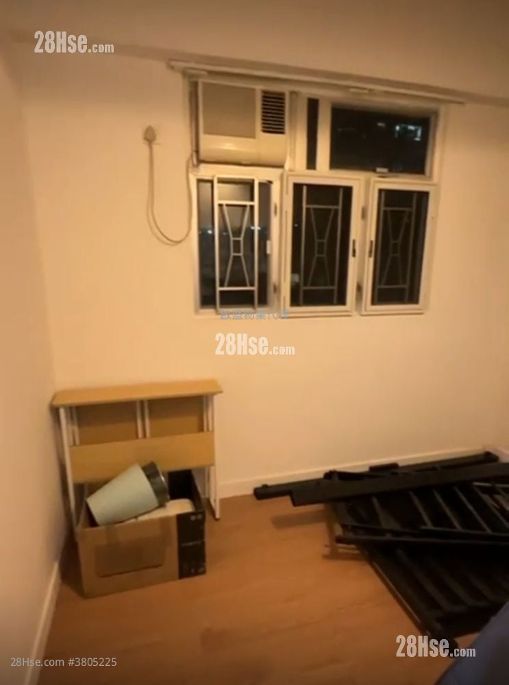 Shung Ling Building Sell 1 Bedroom , 1 Bathroom 316 ft²