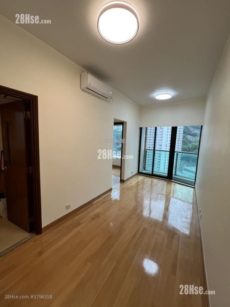 The Oakridge Rental 2 Bedrooms , 1 Bathroom 423 ft²