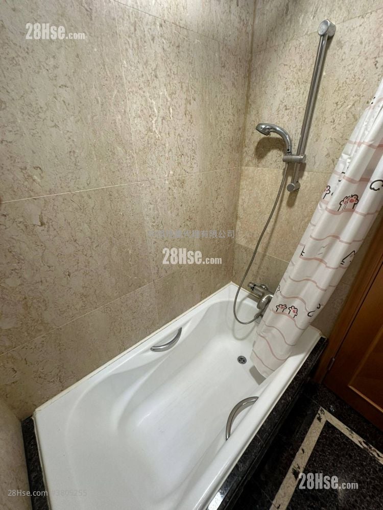 Symphony Bay Sell 3 Bedrooms , 2 Bathrooms 1,031 ft²