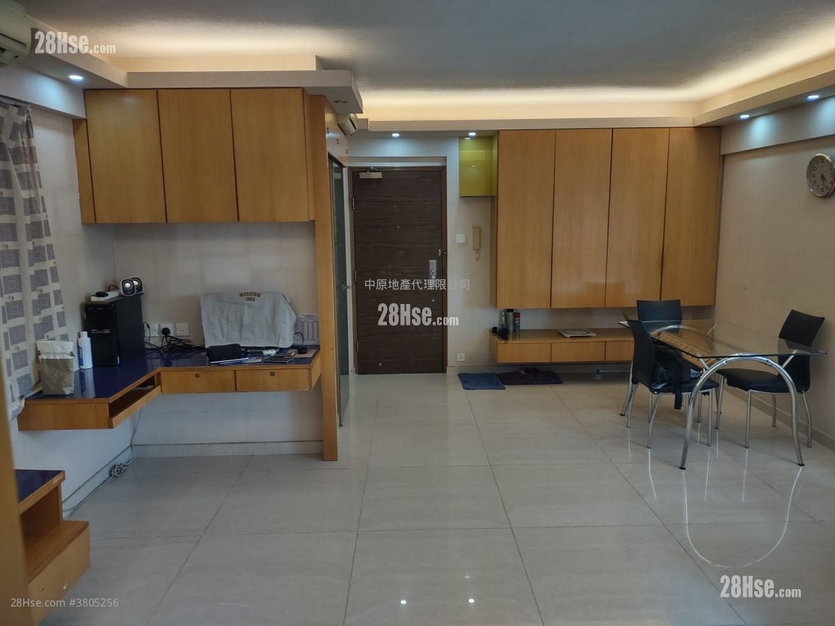 蝶翠峰 售盘 4 房 , 2 浴室 774 平方尺