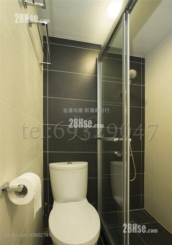 龙蟠苑 售盘 2 房 , 1 浴室 426 平方尺