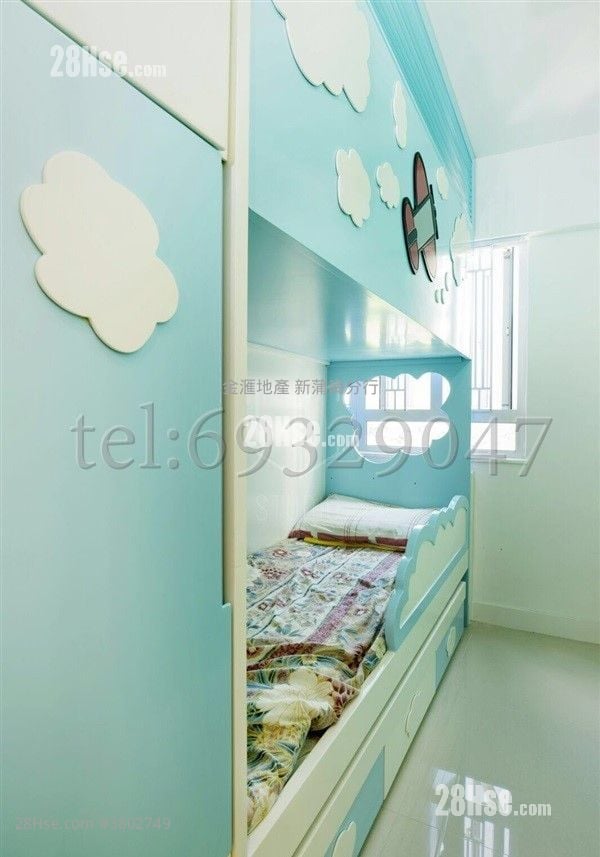 龙蟠苑 售盘 2 房 , 1 浴室 426 平方尺