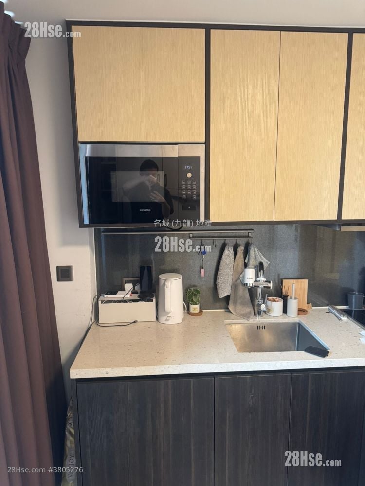 Eltanin Square Mile Rental Studio , 1 Bathroom 198 ft²