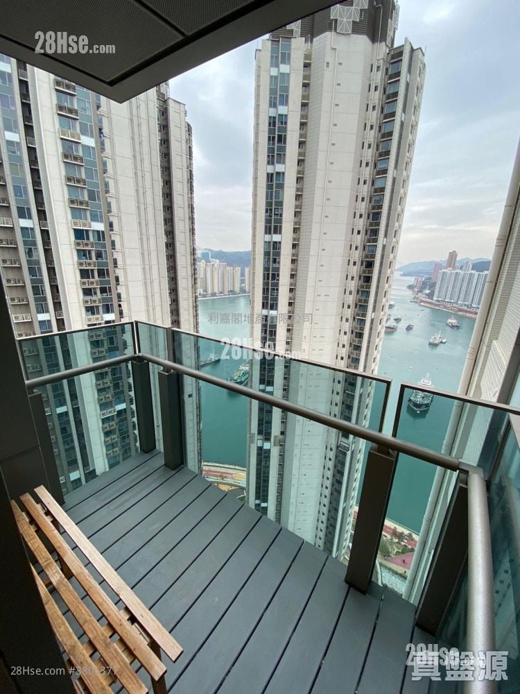 Ocean Pride Sell 3 Bedrooms , 2 Bathrooms 773 ft²