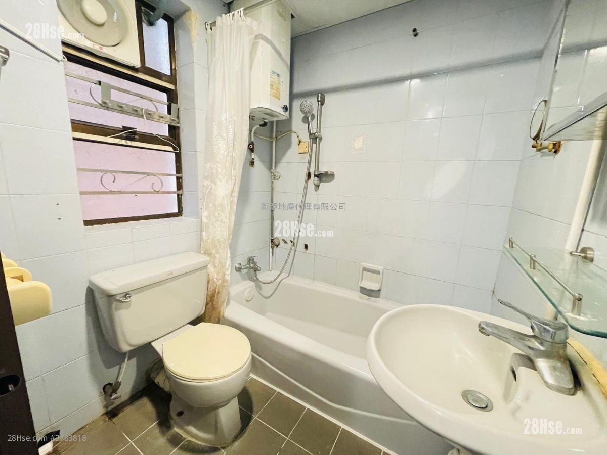 蚝涌村 租盘 2 房 , 1 浴室