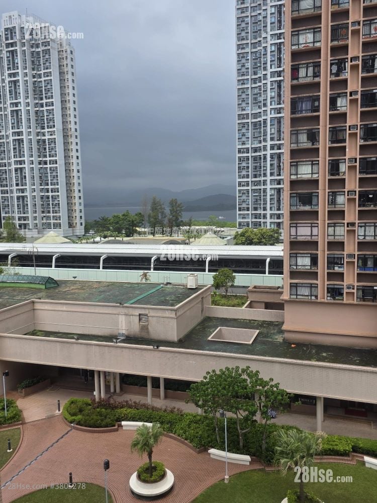 Sunshine City Sell 3 Bedrooms , 1 Bathroom 519 ft²