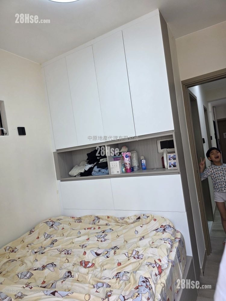 Sunshine City Sell 3 Bedrooms , 1 Bathroom 519 ft²