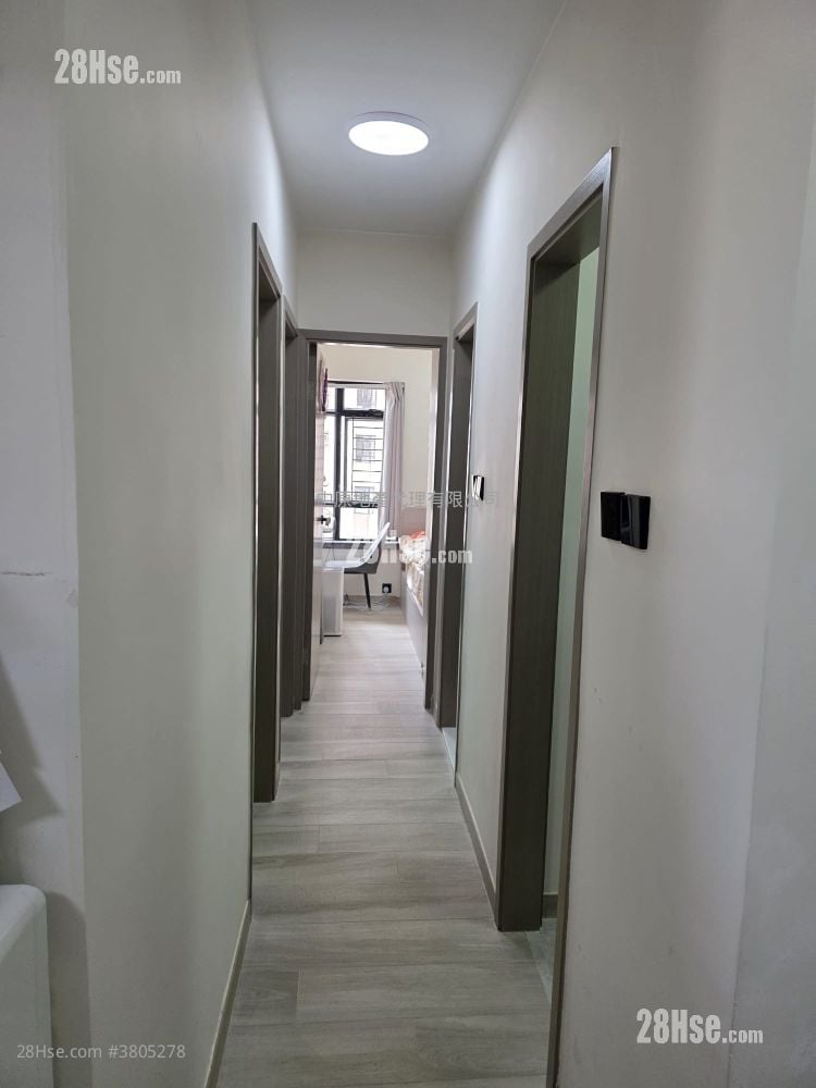 Sunshine City Sell 3 Bedrooms , 1 Bathroom 519 ft²