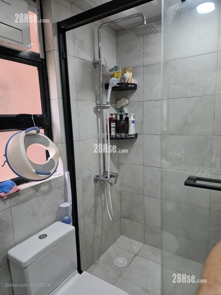 Sunshine City Sell 3 Bedrooms , 1 Bathroom 519 ft²