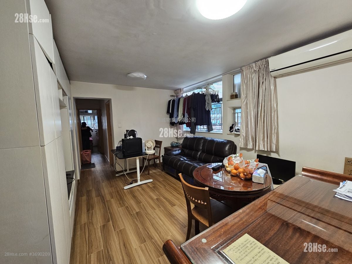 Harmony Garden Sell 2 Bedrooms , 1 Bathroom 484 ft²