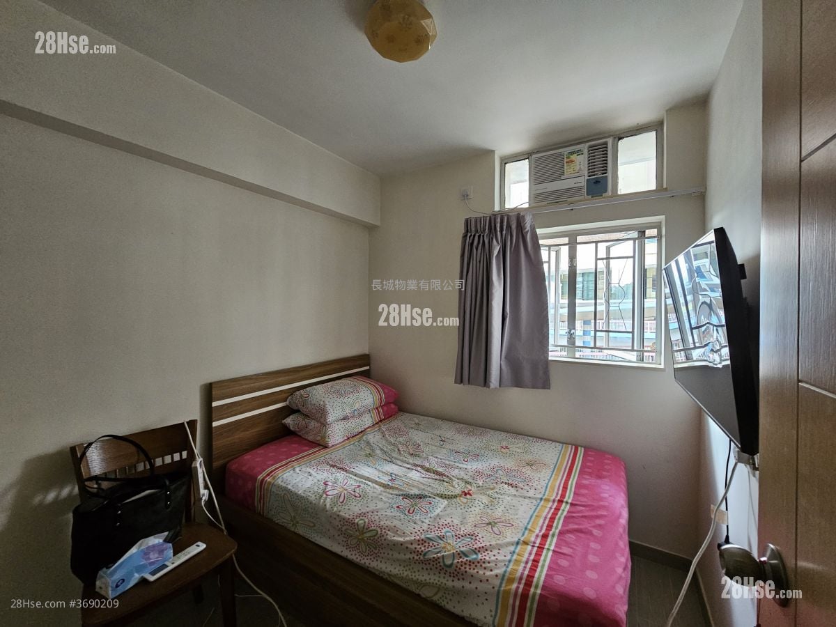 Harmony Garden Sell 2 Bedrooms , 1 Bathroom 484 ft²