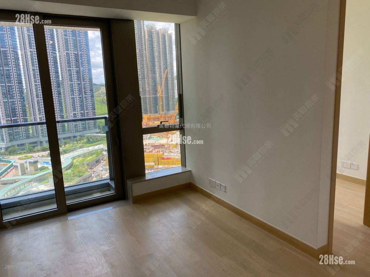 Ocean Marini Sell 2 Bedrooms , 1 Bathroom 472 ft²