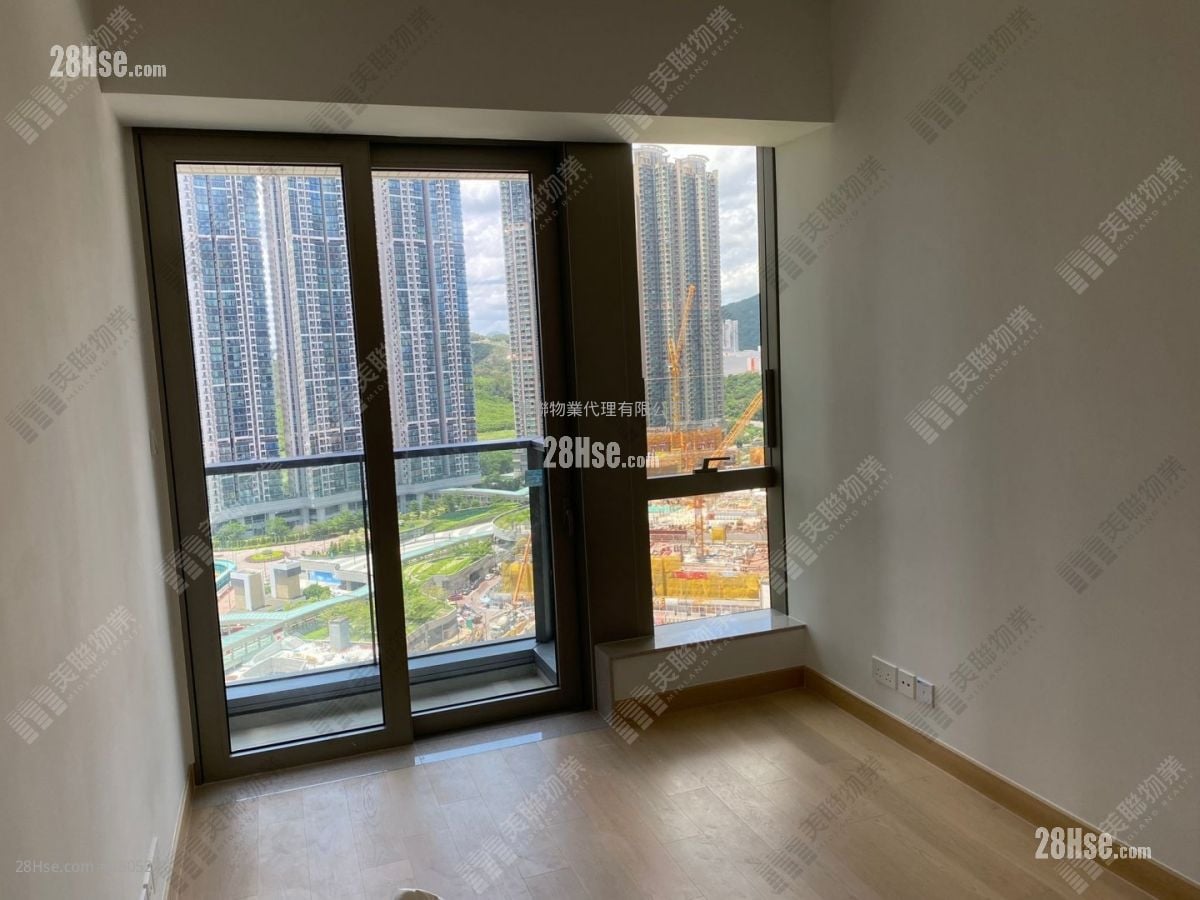 Ocean Marini Sell 2 Bedrooms , 1 Bathroom 472 ft²