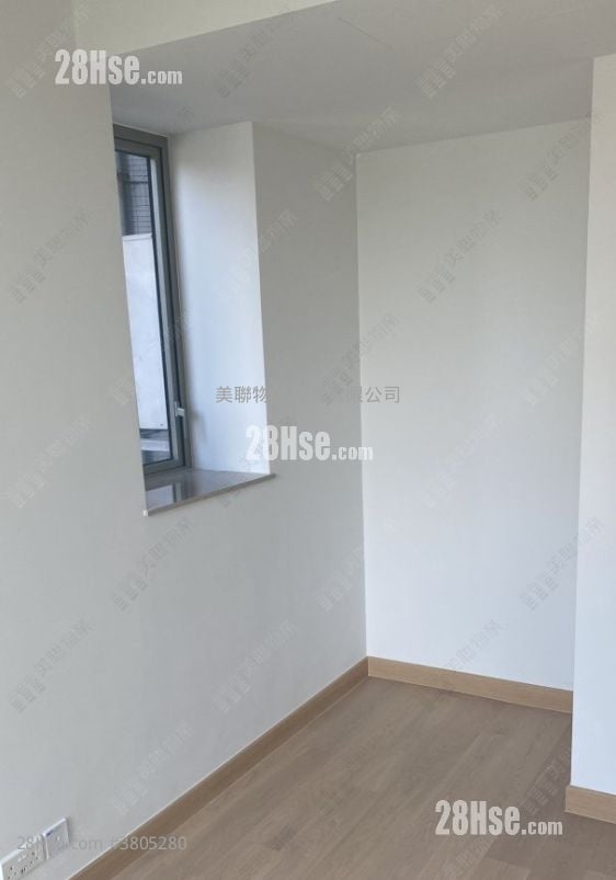 Ocean Marini Sell 2 Bedrooms , 1 Bathroom 472 ft²