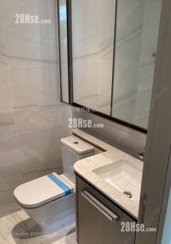 Ocean Marini Sell 2 Bedrooms , 1 Bathroom 472 ft²