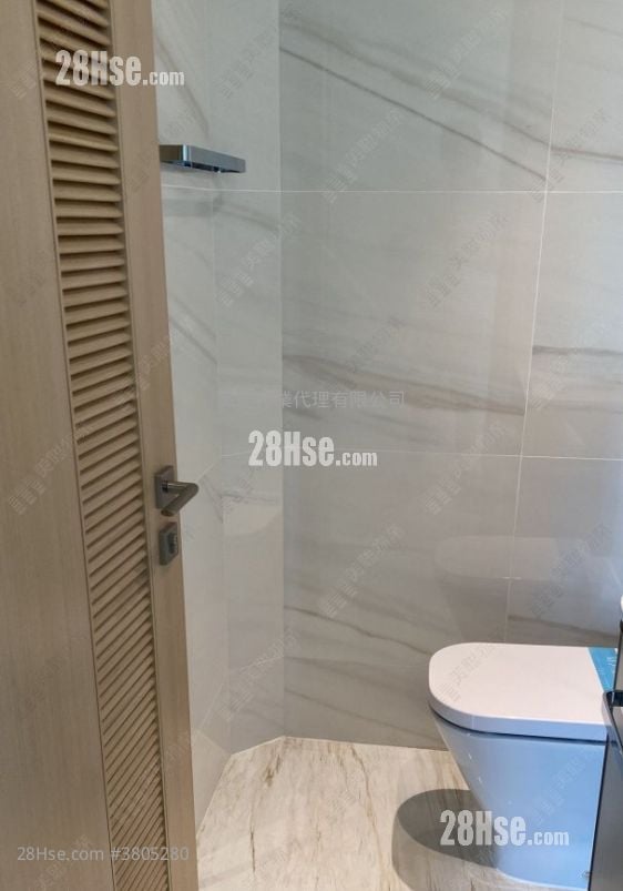 Ocean Marini Sell 2 Bedrooms , 1 Bathroom 472 ft²