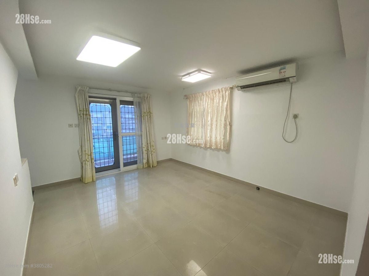 Hugo Tso Tin Village Sell 4 Bedrooms , 2 Bathrooms