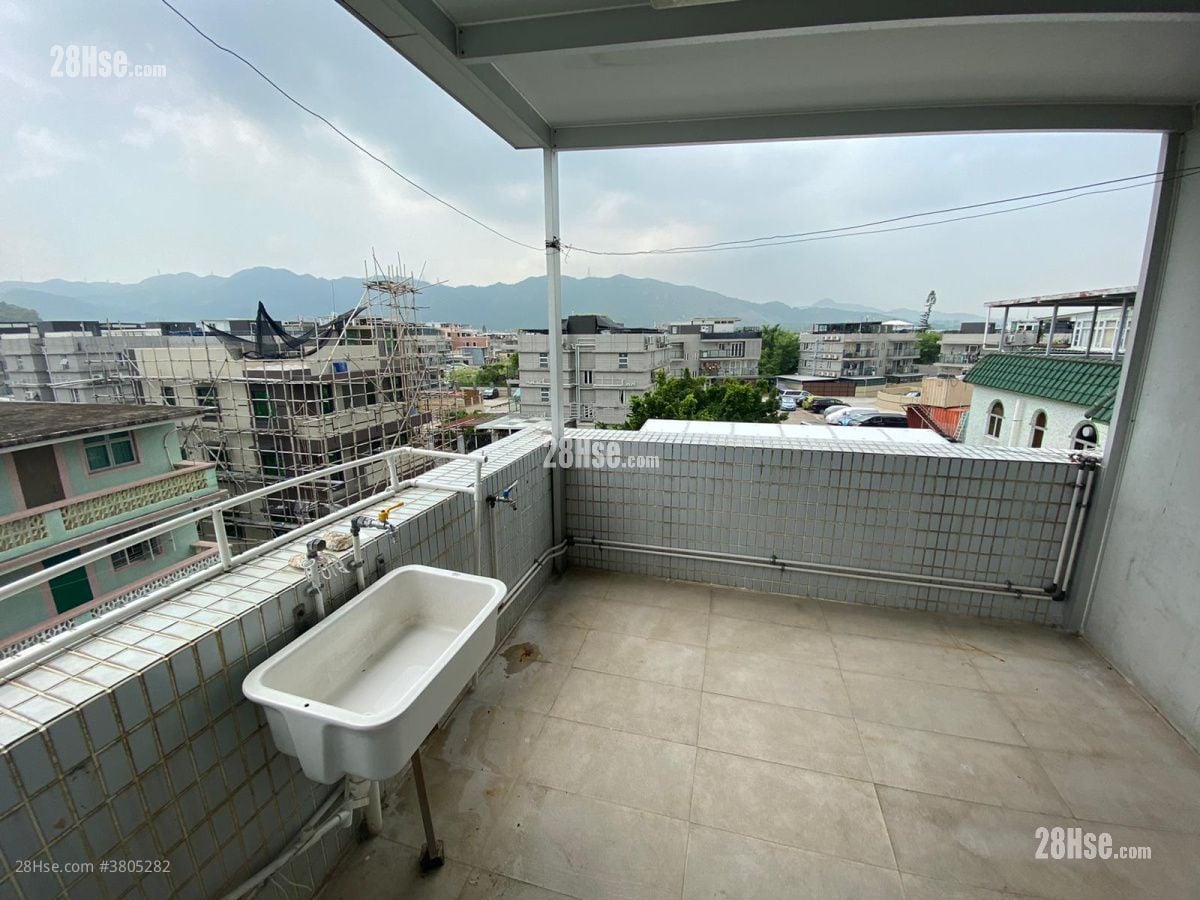 Hugo Tso Tin Village Sell 4 Bedrooms , 2 Bathrooms