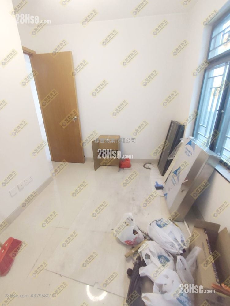 bedroom 3: Village Rental 3 Bedrooms , 1 Bathroom