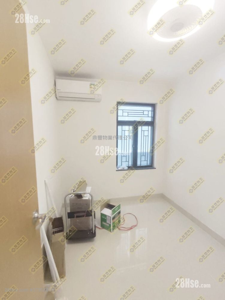 bedroom 1: Village Rental 3 Bedrooms , 1 Bathroom