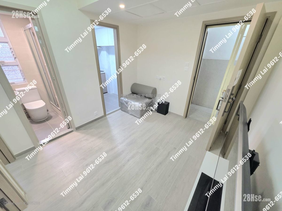 Wai Pont House Sell 2 Bedrooms , 1 Bathroom 292 ft²