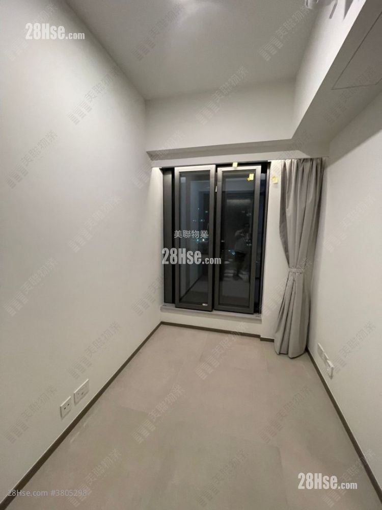 天玺天 售盘 1 房 , 1 浴室 296 平方尺