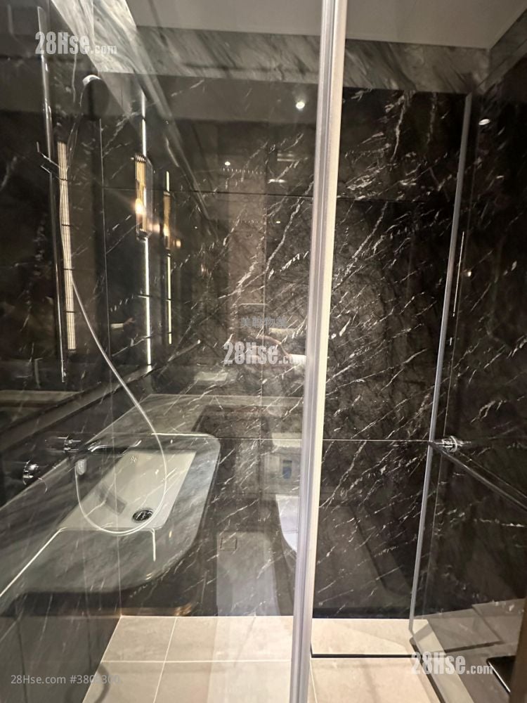 Cullinan Sky Sell 2 Bedrooms , 1 Bathroom 437 ft²