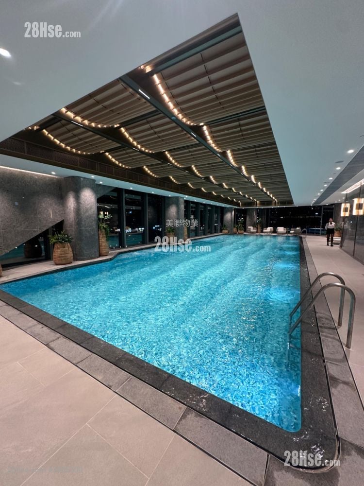 Cullinan Sky Sell 2 Bedrooms , 1 Bathroom 437 ft²